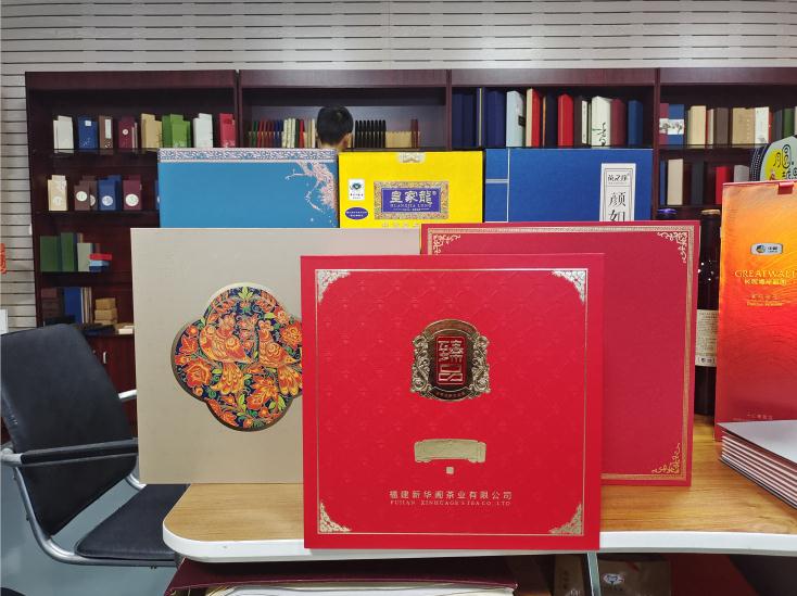 酒(jiǔ)類包裝(zhuang)盒常用(yong)的包裝(zhuang)樣式有(yǒu)哪些？如(rú)何酒盒(he)設計？