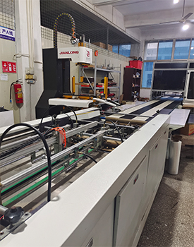 自動雙(shuang)工位視覺定位(wèi)機